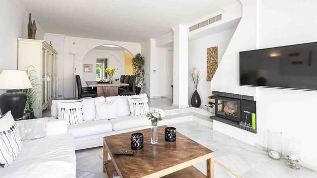 3 soverom Penthouse til salgs i Santa Ponsa, Calvià med svømmebasseng - € 1 280 000 (Ref: 8299353)