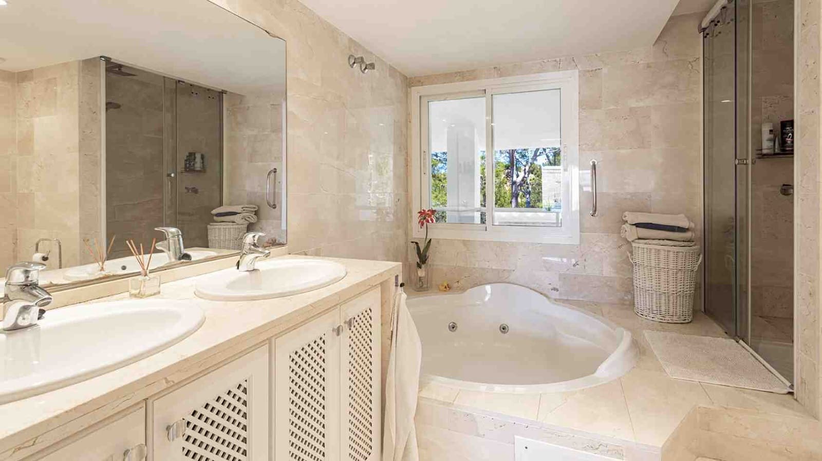 3 soveværelse Penthouse til salg i Santa Ponsa med swimmingpool - € 1.280.000 (Ref: 8299353)