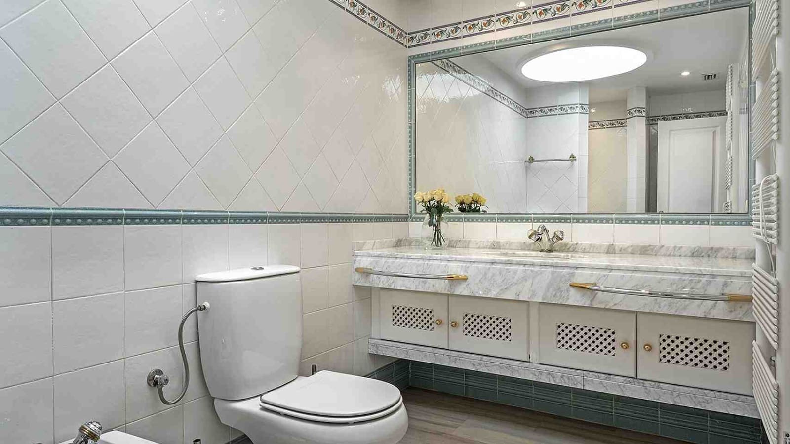 5 soveværelse Villa til salg i Bendinat med swimmingpool - € 3.800.000 (Ref: 8326527)