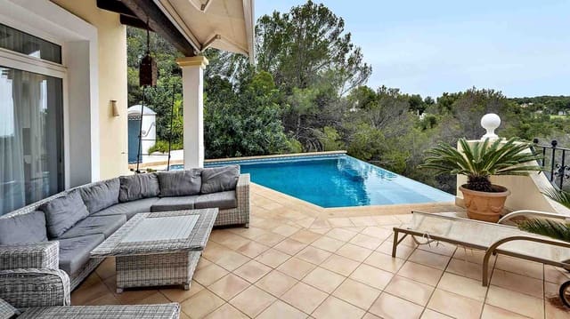 5 sypialnia Willa na sprzedaż w Bendinat, Calvià z basenem - 3 800 000 € (Ref: 8326527)