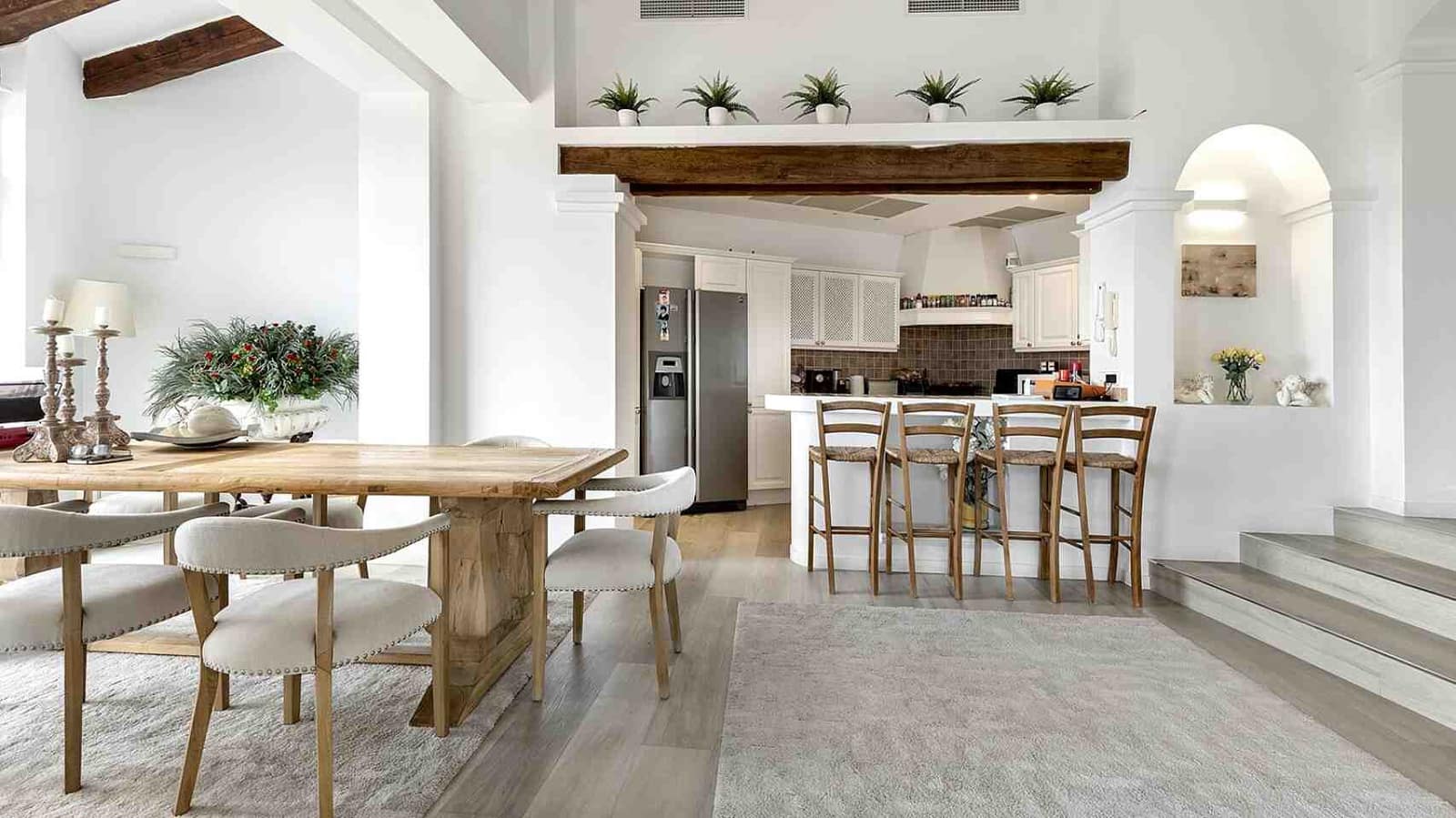 5 soveværelse Villa til salg i Bendinat med swimmingpool - € 3.800.000 (Ref: 8326527)