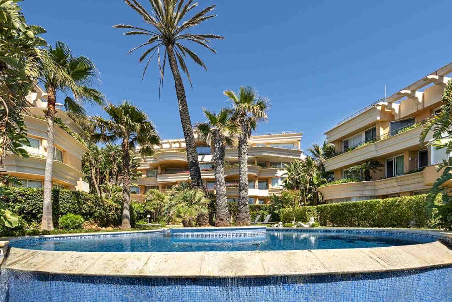 3 slaapkamer Penthouse te koop in Santa Ponsa met zwembad - € 1.995.000 (Ref: 8337187)