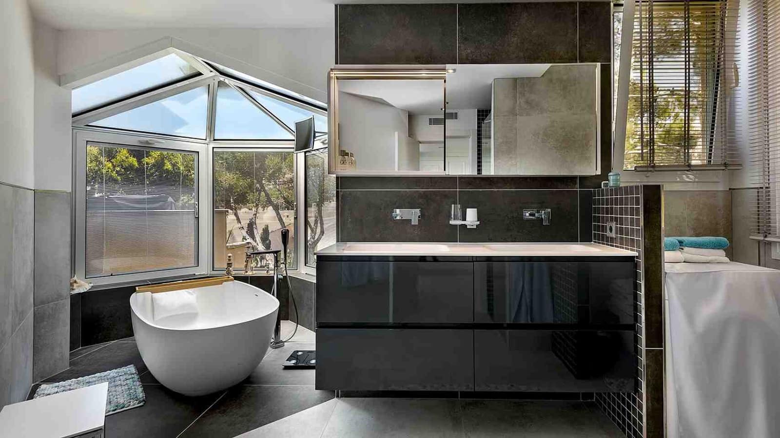 3 slaapkamer Penthouse te koop in Santa Ponsa met zwembad - € 1.995.000 (Ref: 8337187)