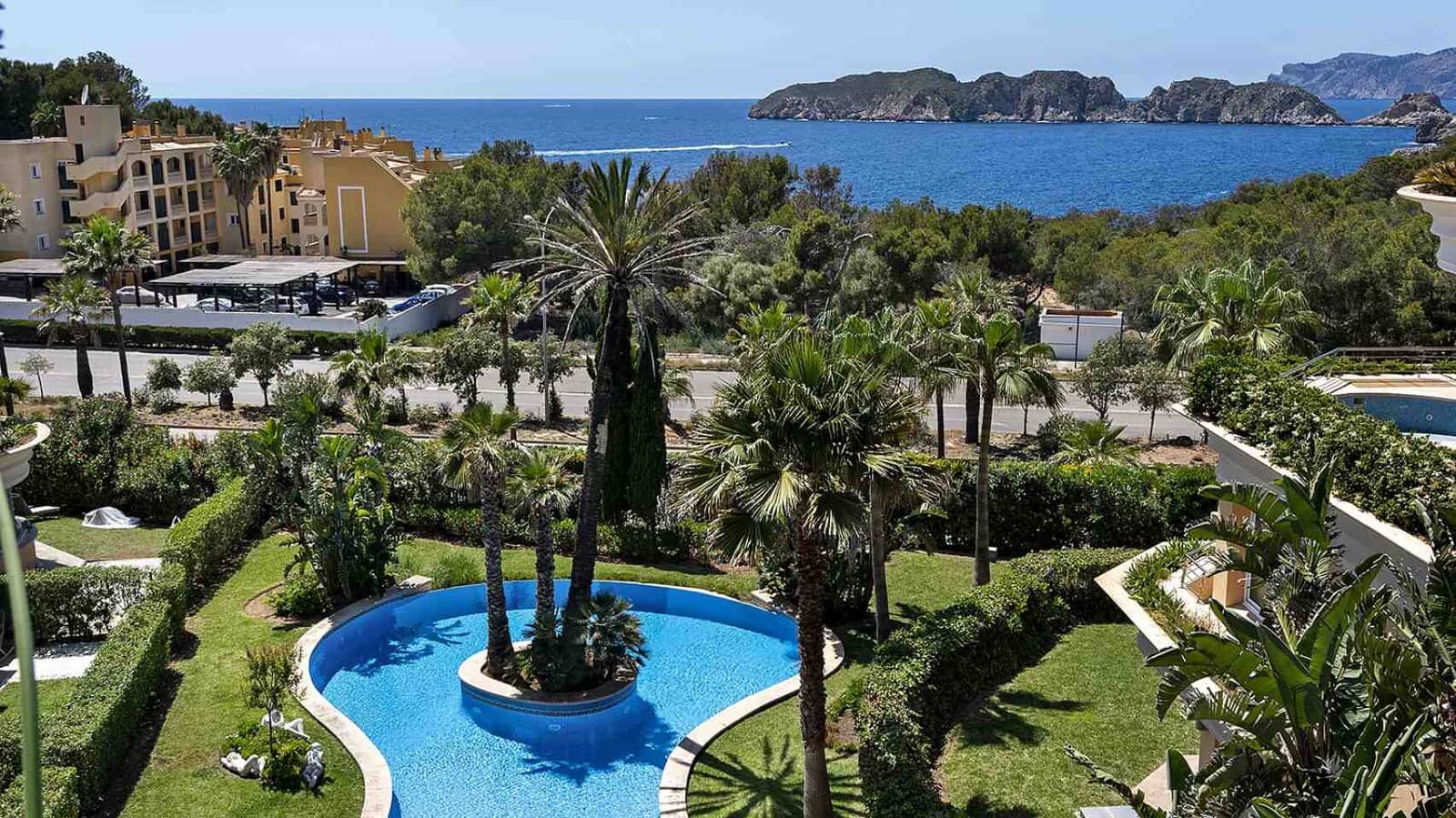 3 slaapkamer Penthouse te koop in Santa Ponsa met zwembad - € 1.995.000 (Ref: 8337187)