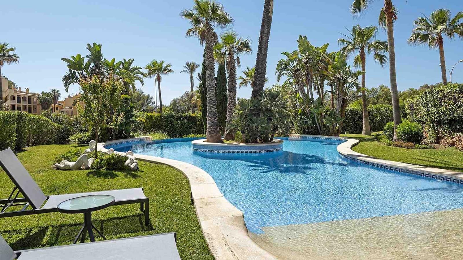 3 sovrum Takvåning till salu i Santa Ponsa med pool - 1 995 000 € (Ref: 8337187)