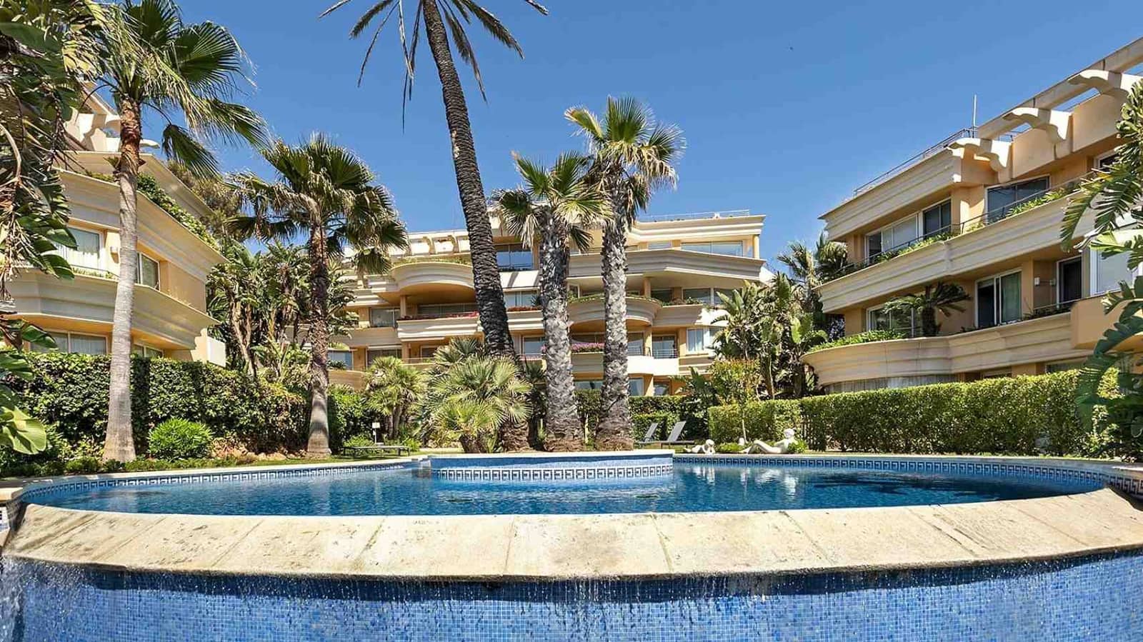 3 sovrum Takvåning till salu i Santa Ponsa med pool - 1 995 000 € (Ref: 8337187)