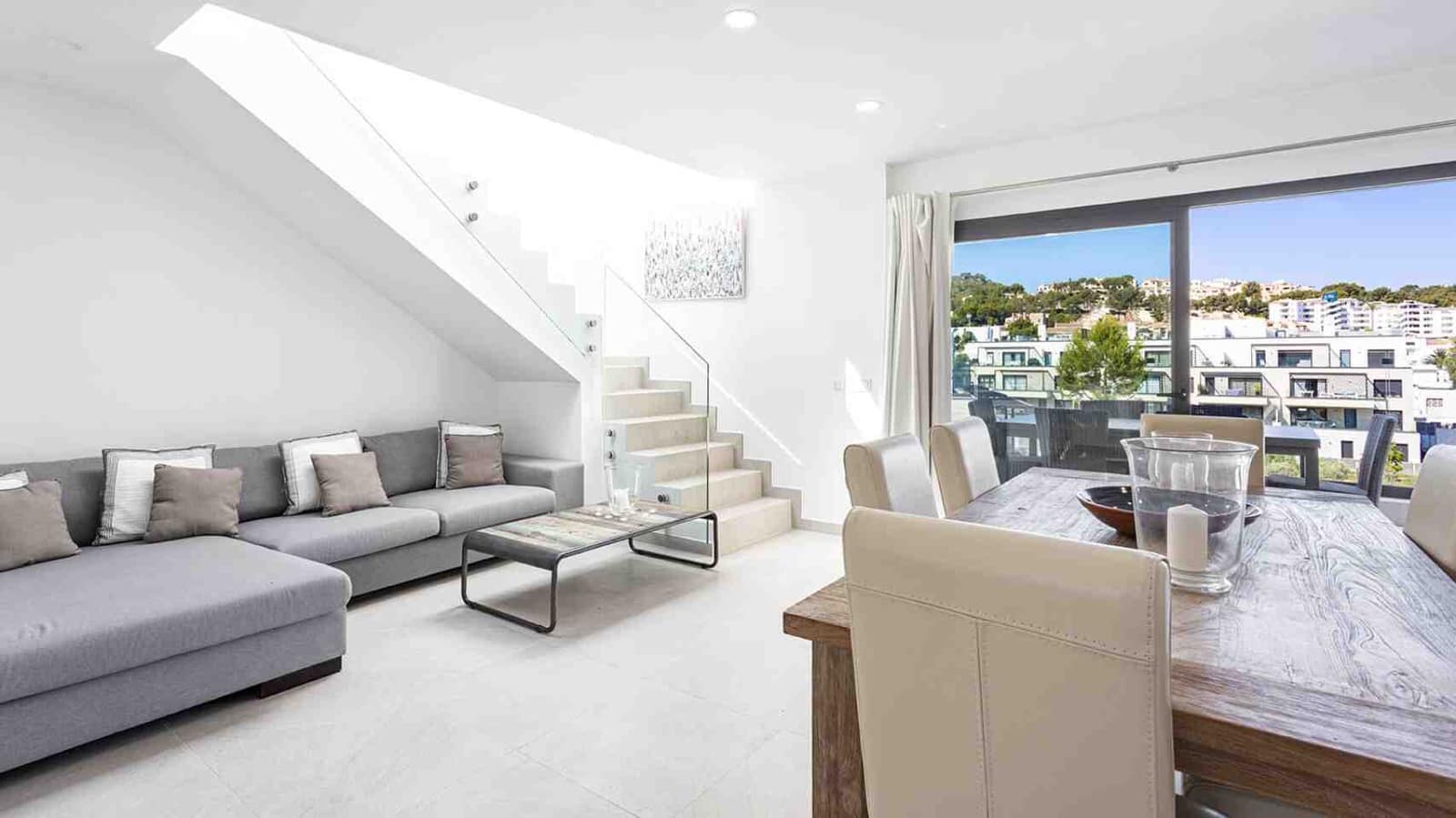2 soverom Penthouse til salgs i Santa Ponsa med svømmebasseng - € 1 085 000 (Ref: 8343734)