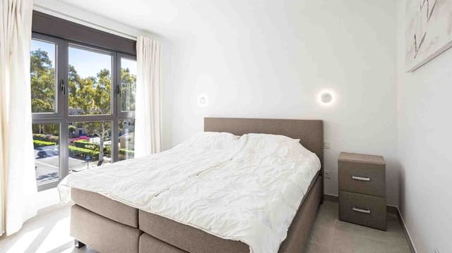 2 sypialnia Penthouse na sprzedaż w Santa Ponsa, Calvià z basenem - 1 085 000 € (Ref: 8343734)