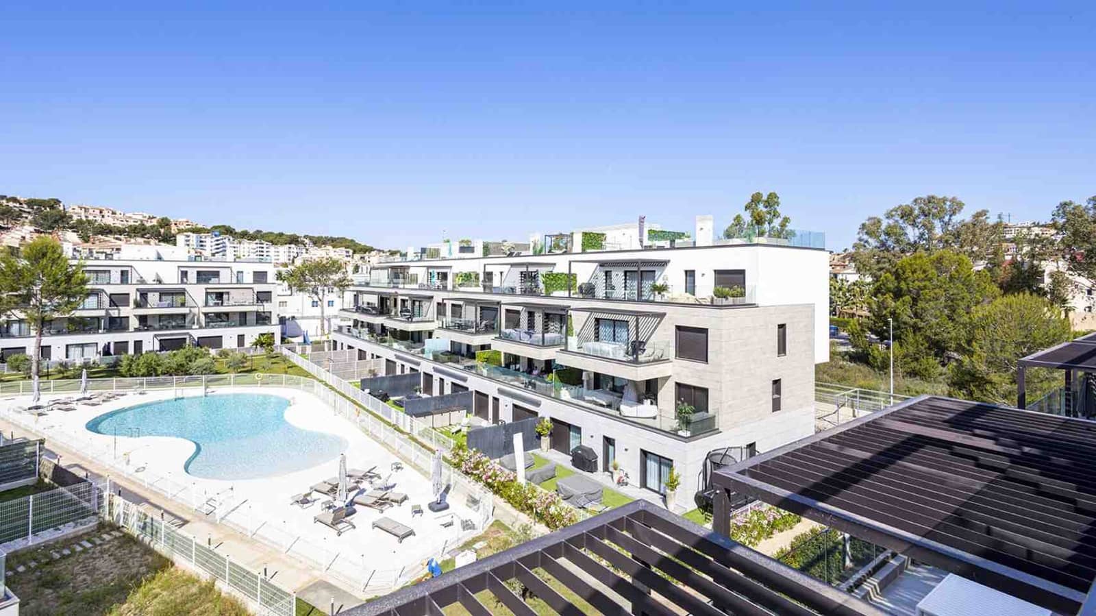 2 soverom Penthouse til salgs i Santa Ponsa med svømmebasseng - € 1 085 000 (Ref: 8343734)