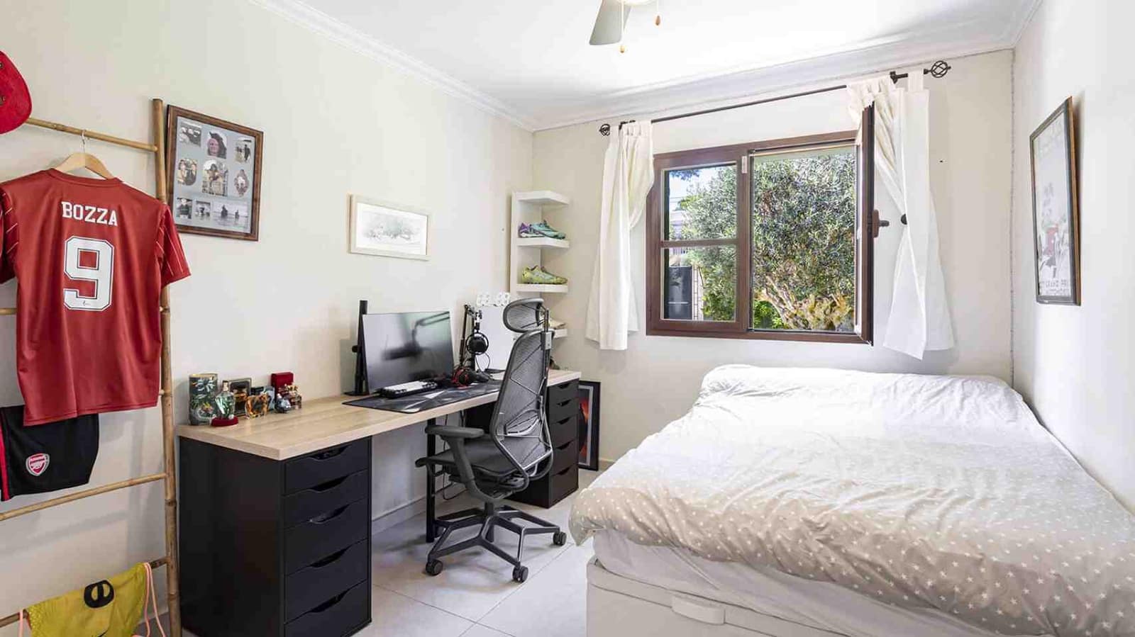 4 soveværelse Villa til salg i Santa Ponsa med swimmingpool - € 1.750.000 (Ref: 8358203)