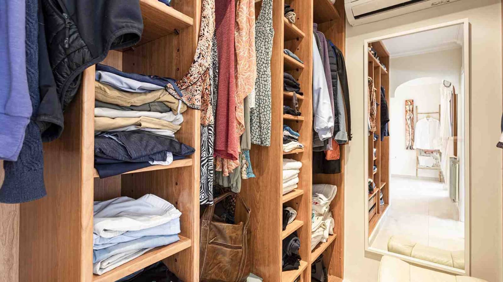 4 soveværelse Villa til salg i Santa Ponsa med swimmingpool - € 1.750.000 (Ref: 8358203)