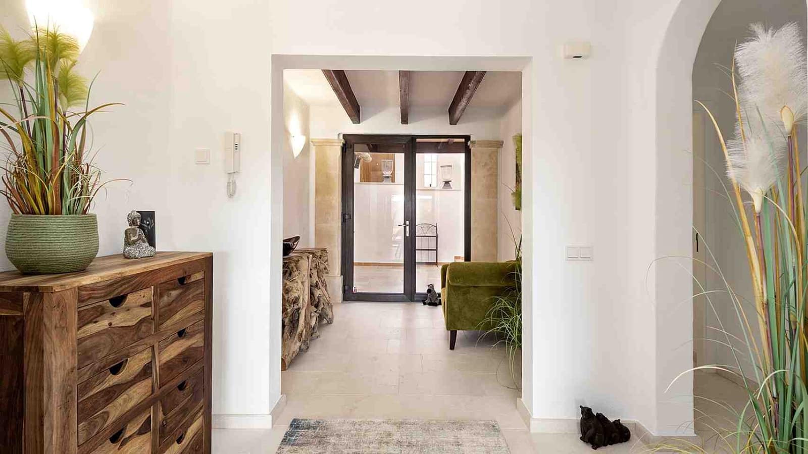 3 sypialnia Apartament na sprzedaż w Santa Ponsa z basenem - 1 800 000 € (Ref: 8384192)