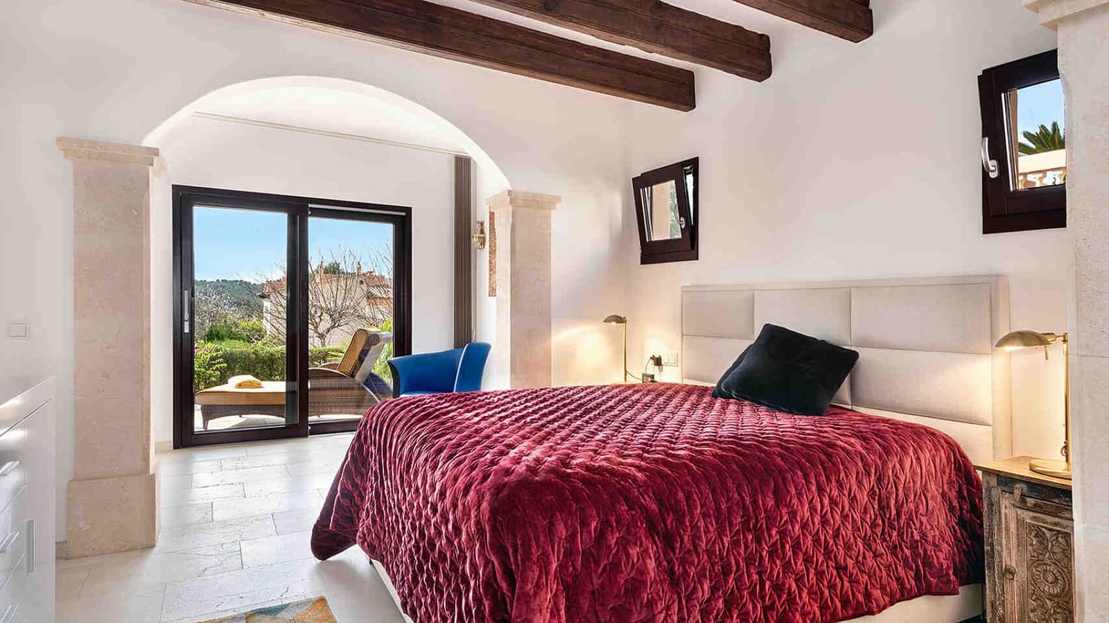 3 sypialnia Apartament na sprzedaż w Santa Ponsa z basenem - 1 800 000 € (Ref: 8384192)