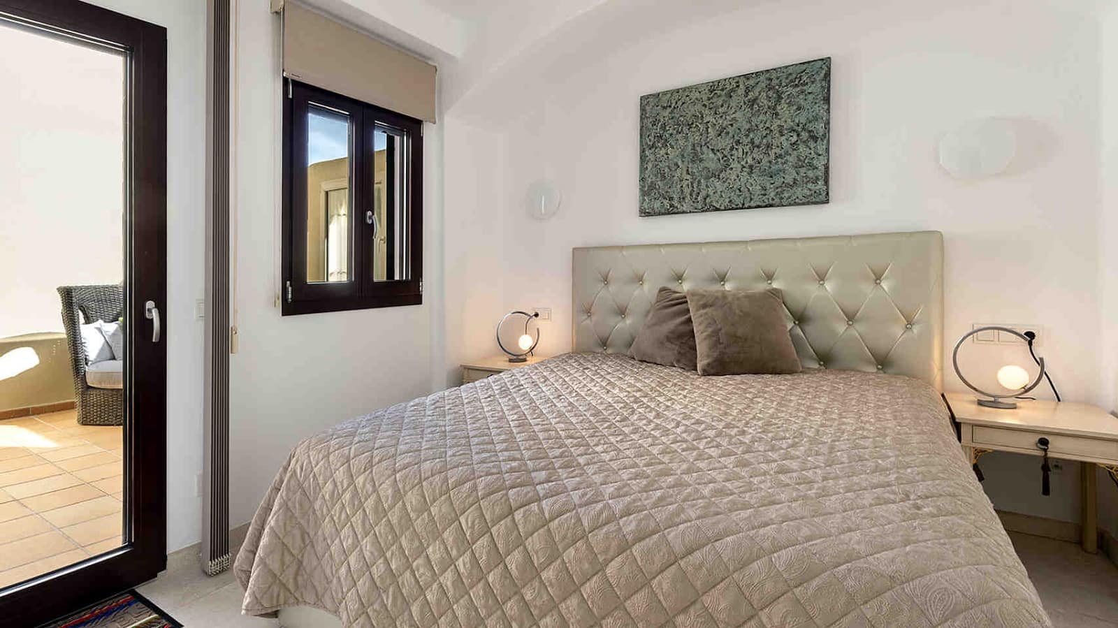 3 sypialnia Apartament na sprzedaż w Santa Ponsa z basenem - 1 800 000 € (Ref: 8384192)