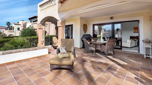 3 sypialnia Apartament na sprzedaż w Santa Ponsa, Calvià z basenem - 1 800 000 € (Ref: 8384192)