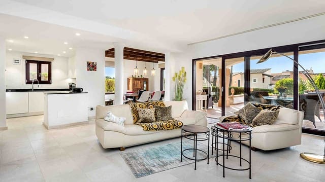 3 sypialnia Apartament na sprzedaż w Santa Ponsa, Calvià z basenem - 1 800 000 € (Ref: 8384192)