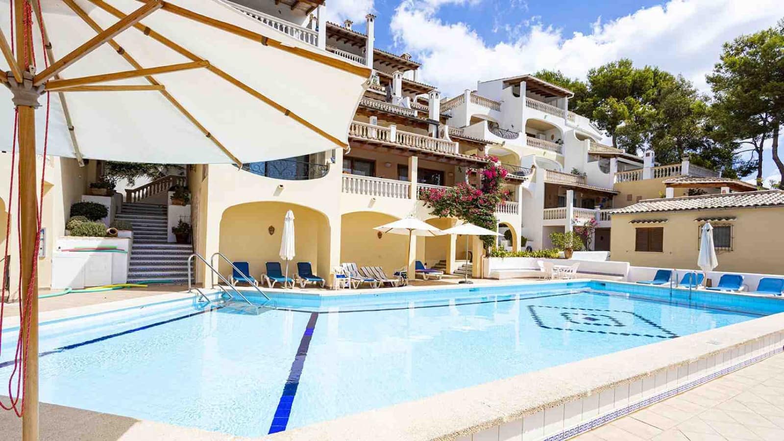 3 soveværelse Penthouse til salg i Peguera / Paguera med swimmingpool - € 1.590.000 (Ref: 8418880)