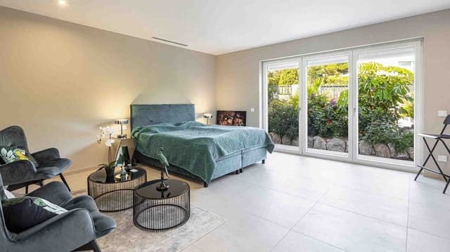 4 Zimmer Villa zu verkaufen in Santa Ponsa, Calvià mit Pool - 2.250.000 € (Ref: 8471271)