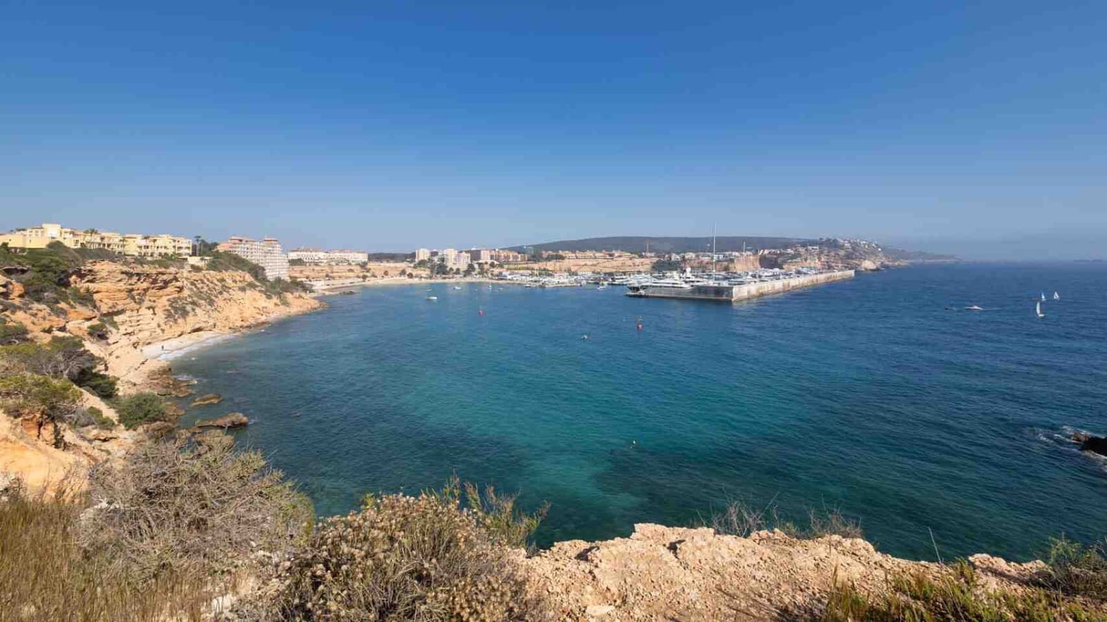 4 soveværelse Villa til salg i El Toro / Port Adriano med swimmingpool - € 1.100.000 (Ref: 8550257)