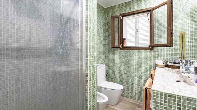 4 slaapkamer Villa te koop in El Toro / Port Adriano, Calvià met zwembad - € 1.100.000 (Ref: 8550257)