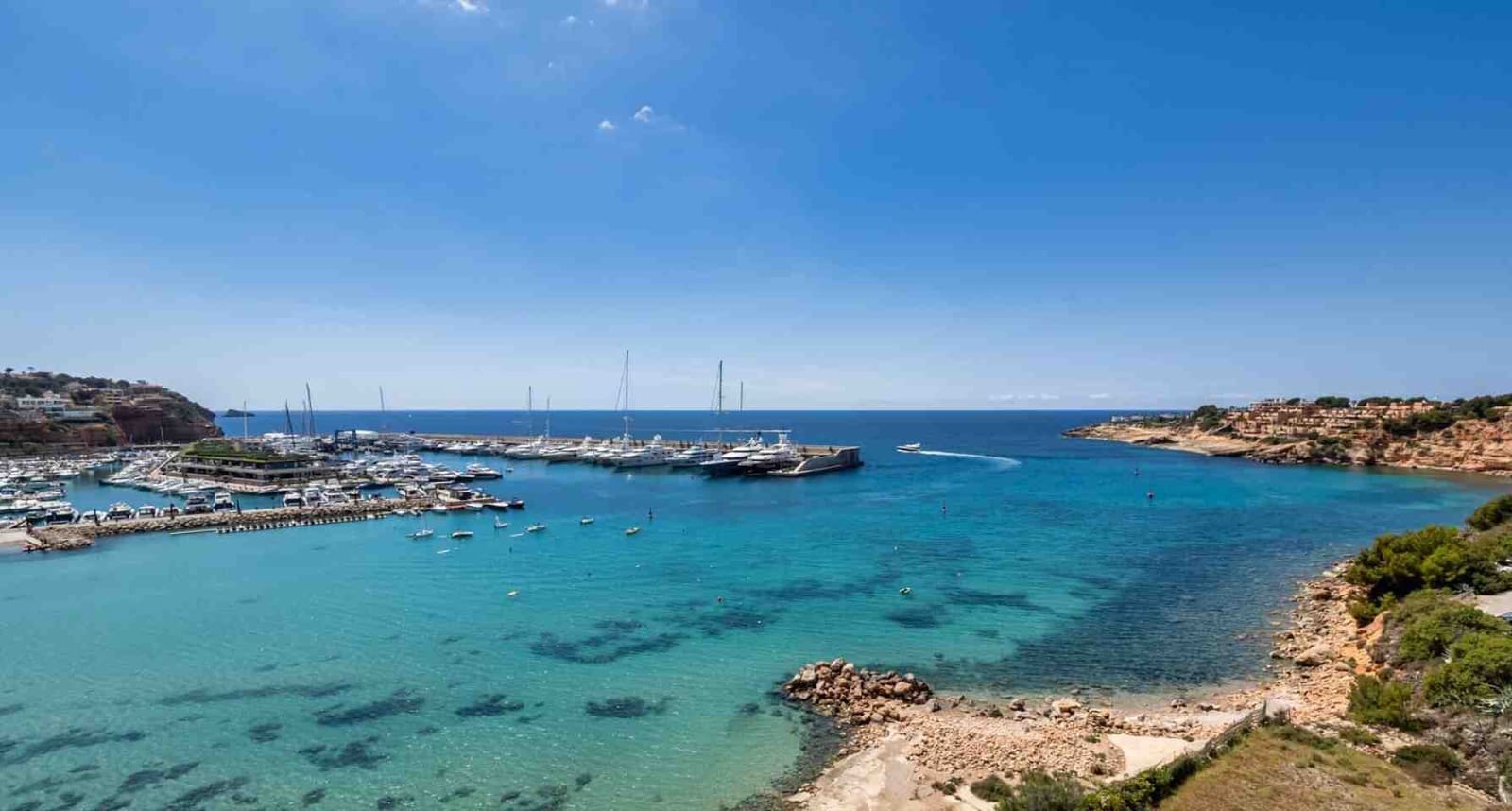 4 soveværelse Villa til salg i El Toro / Port Adriano med swimmingpool - € 1.100.000 (Ref: 8550257)