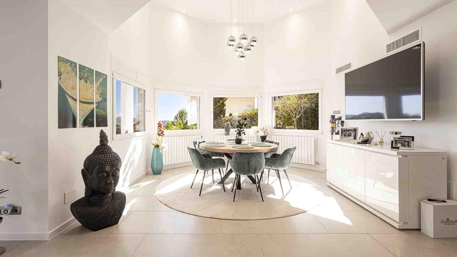 4 soveværelse Villa til salg i Costa de la Calma med swimmingpool - € 2.290.000 (Ref: 8598128)