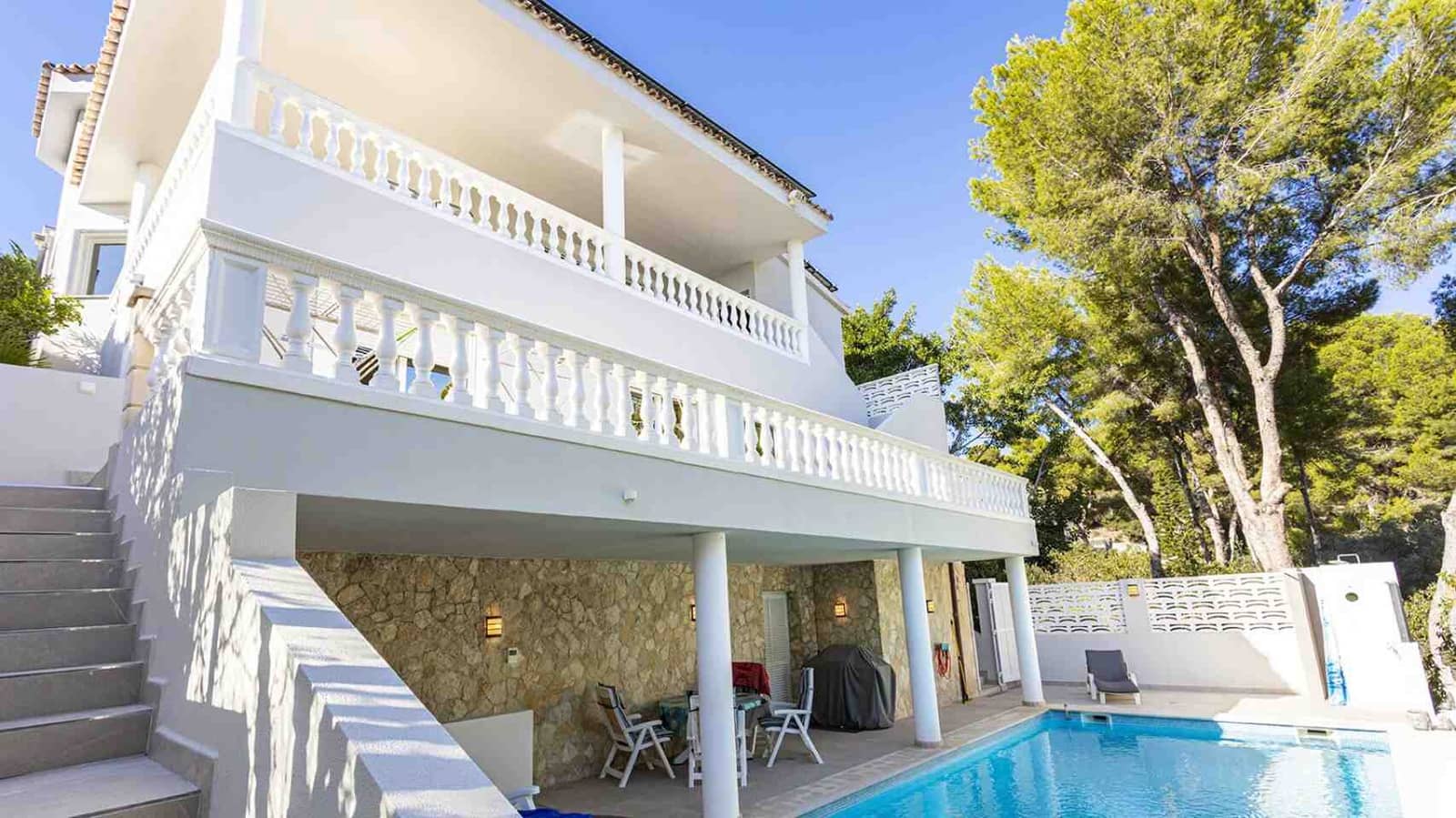 4 soveværelse Villa til salg i Costa de la Calma med swimmingpool - € 2.290.000 (Ref: 8598128)