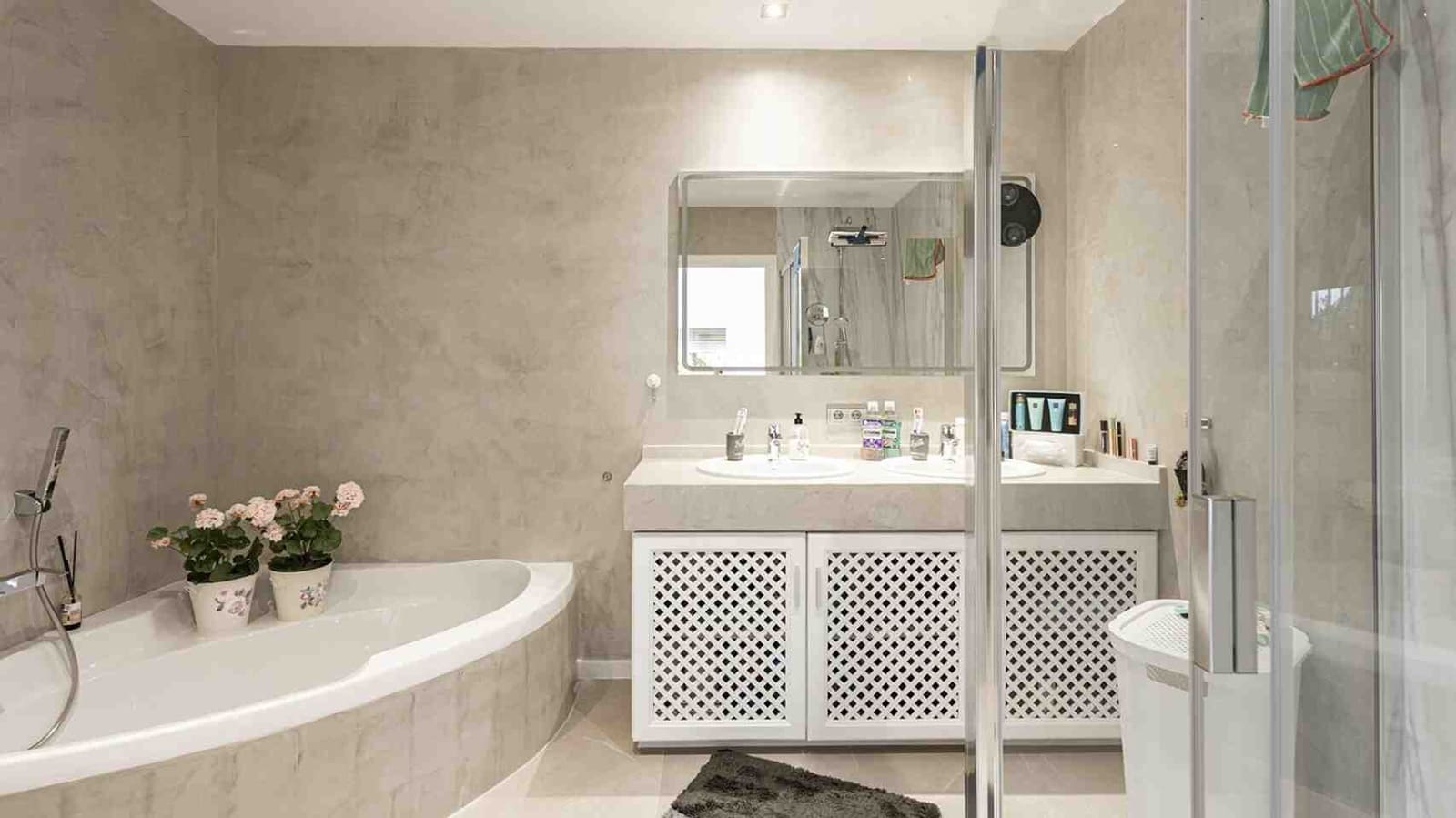 4 soveværelse Villa til salg i Costa de la Calma med swimmingpool - € 2.290.000 (Ref: 8598128)