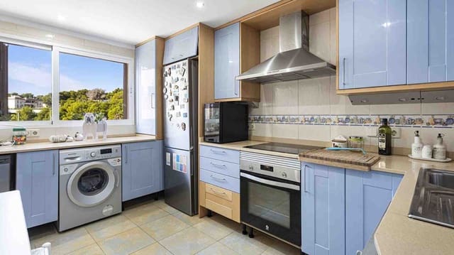 Apartamento de 3 habitaciones en Santa Ponsa, Calvià en venta con piscina - 1.250.000 € (Ref: 8647470)