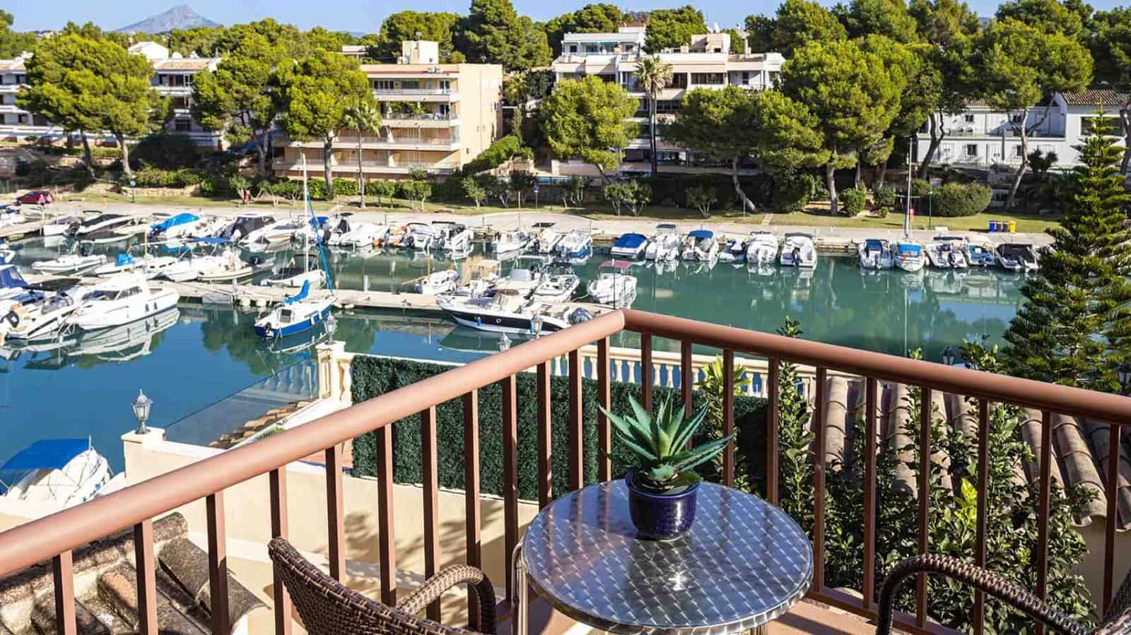 3 soveværelse Lejlighed til salg i Santa Ponsa med swimmingpool - € 1.100.000 (Ref: 8647470)