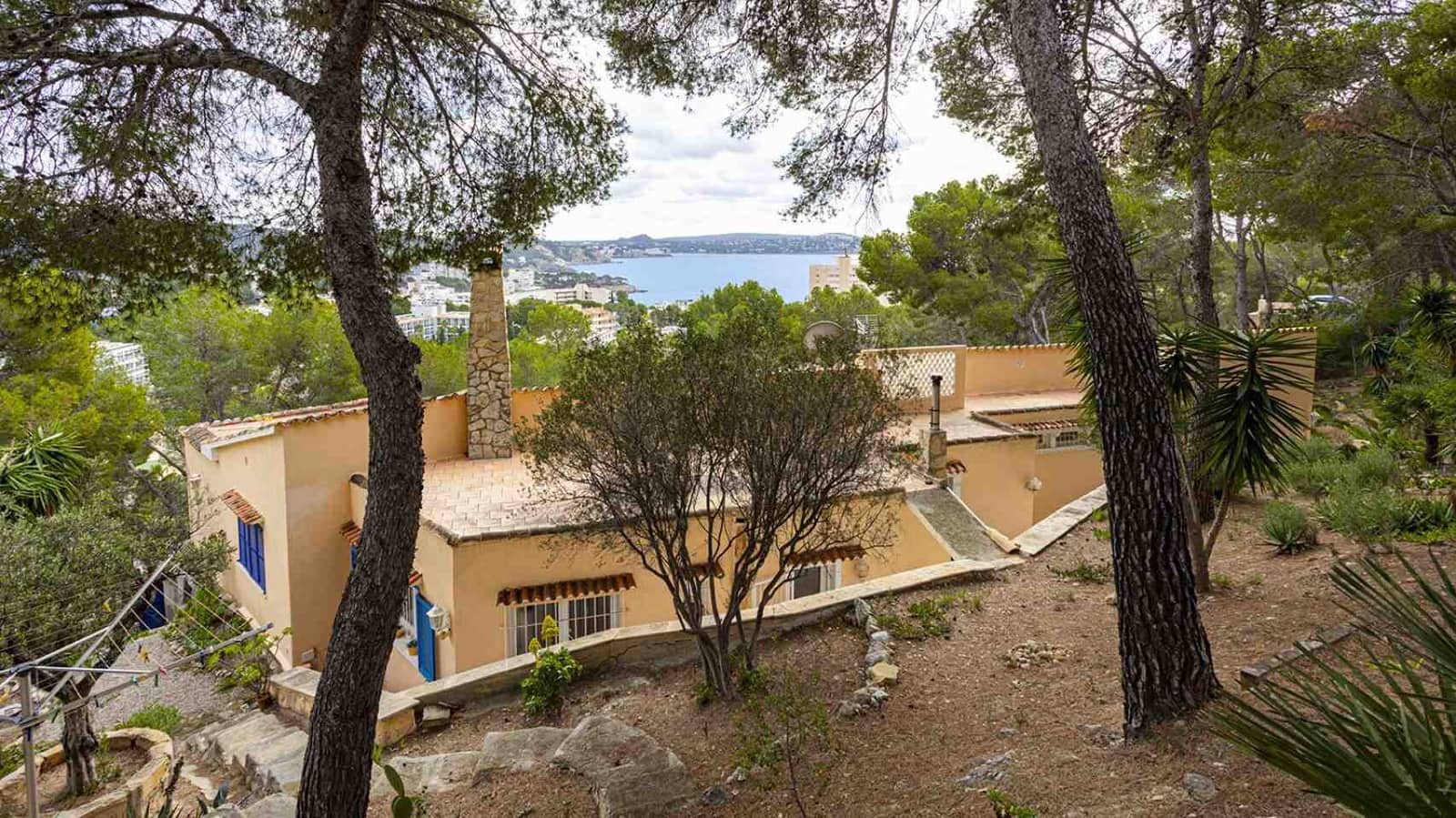 2 soveværelse Villa til salg i Peguera / Paguera med swimmingpool - € 1.698.000 (Ref: 8760454)