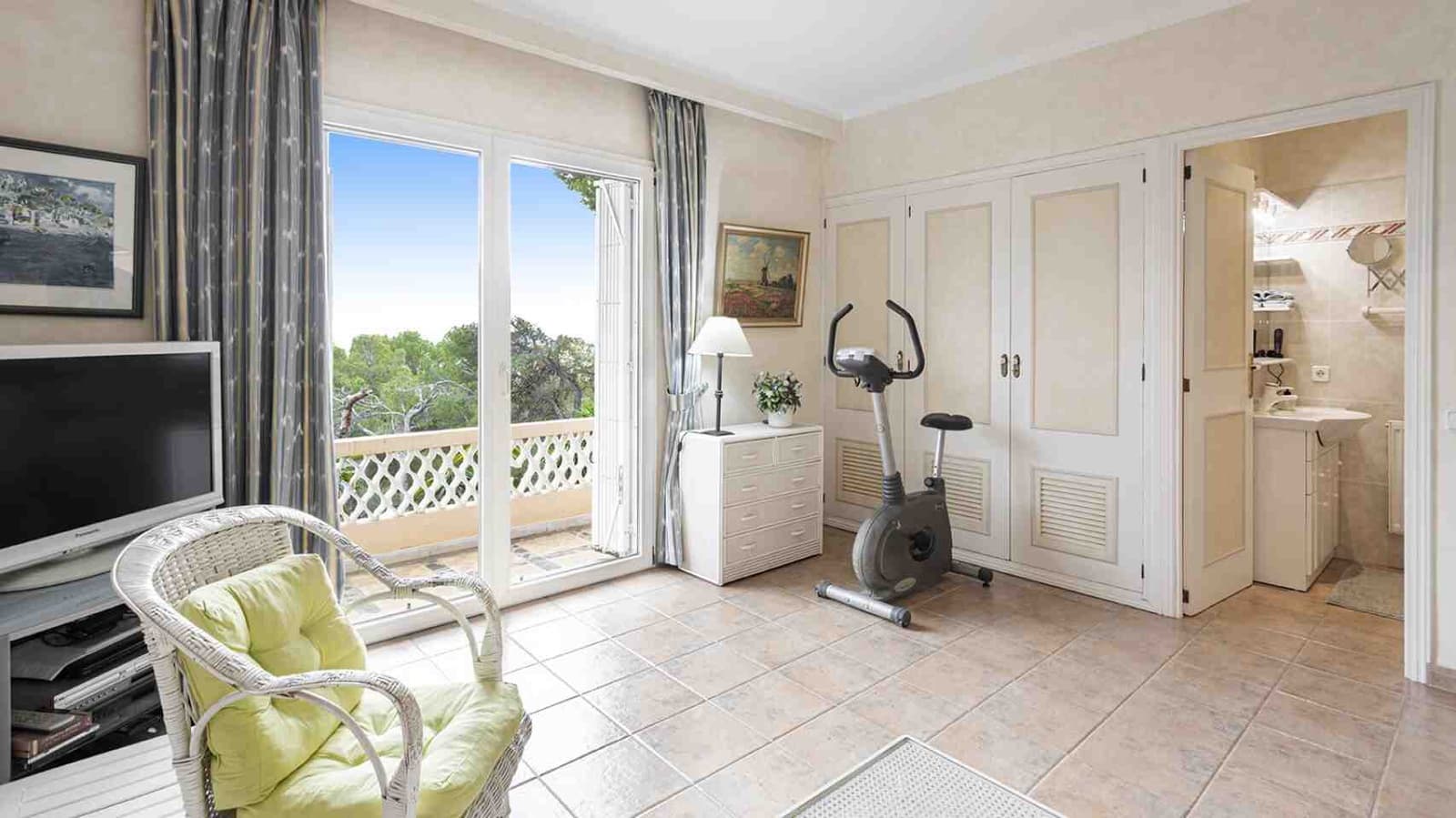 2 soveværelse Villa til salg i Peguera / Paguera med swimmingpool - € 1.698.000 (Ref: 8760454)