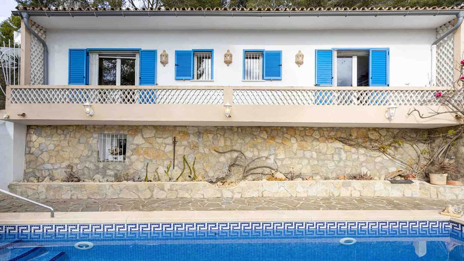 2 soveværelse Villa til salg i Peguera / Paguera med swimmingpool - € 1.698.000 (Ref: 8760454)