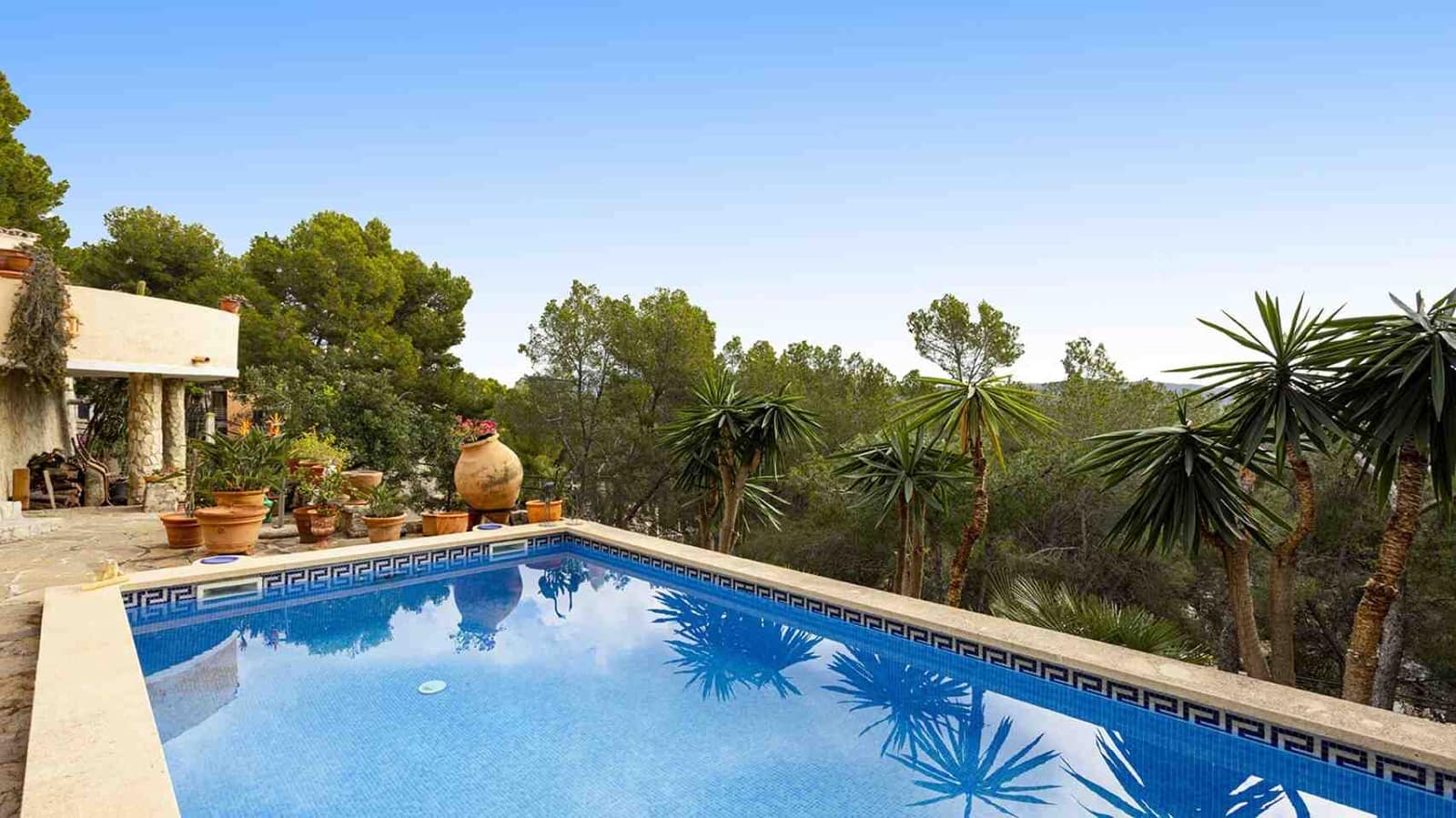 2 soveværelse Villa til salg i Peguera / Paguera med swimmingpool - € 1.698.000 (Ref: 8760454)
