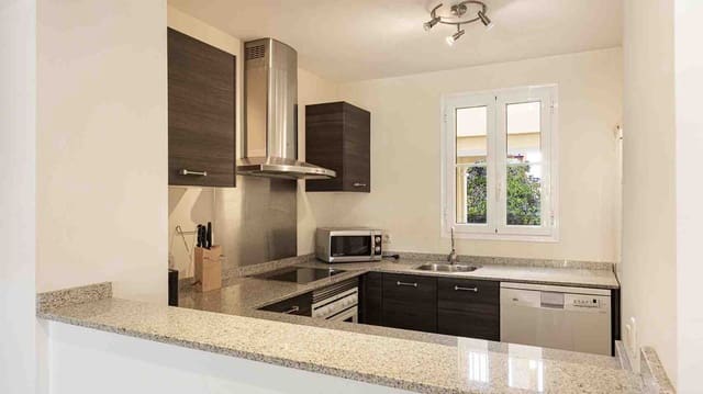 2 quarto Apartamento para venda em Santa Ponsa, Calvià com piscina - 695 000 € (Ref: 8785624)