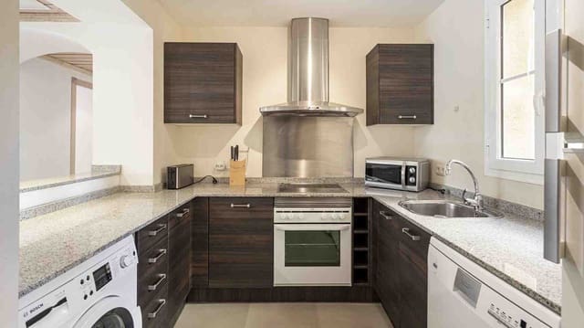 2 quarto Apartamento para venda em Santa Ponsa, Calvià com piscina - 695 000 € (Ref: 8785624)