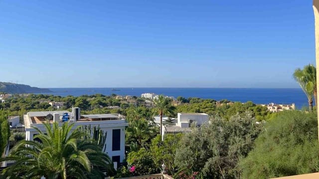 4 sypialnia Willa na sprzedaż w Santa Ponsa, Calvià z basenem - 3 700 000 € (Ref: 8810922)