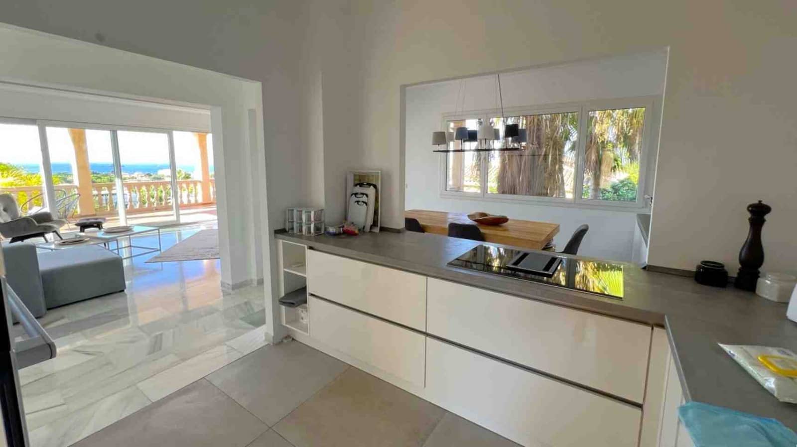 4 sypialnia Willa na sprzedaż w Santa Ponsa z basenem - 3 700 000 € (Ref: 8810922)