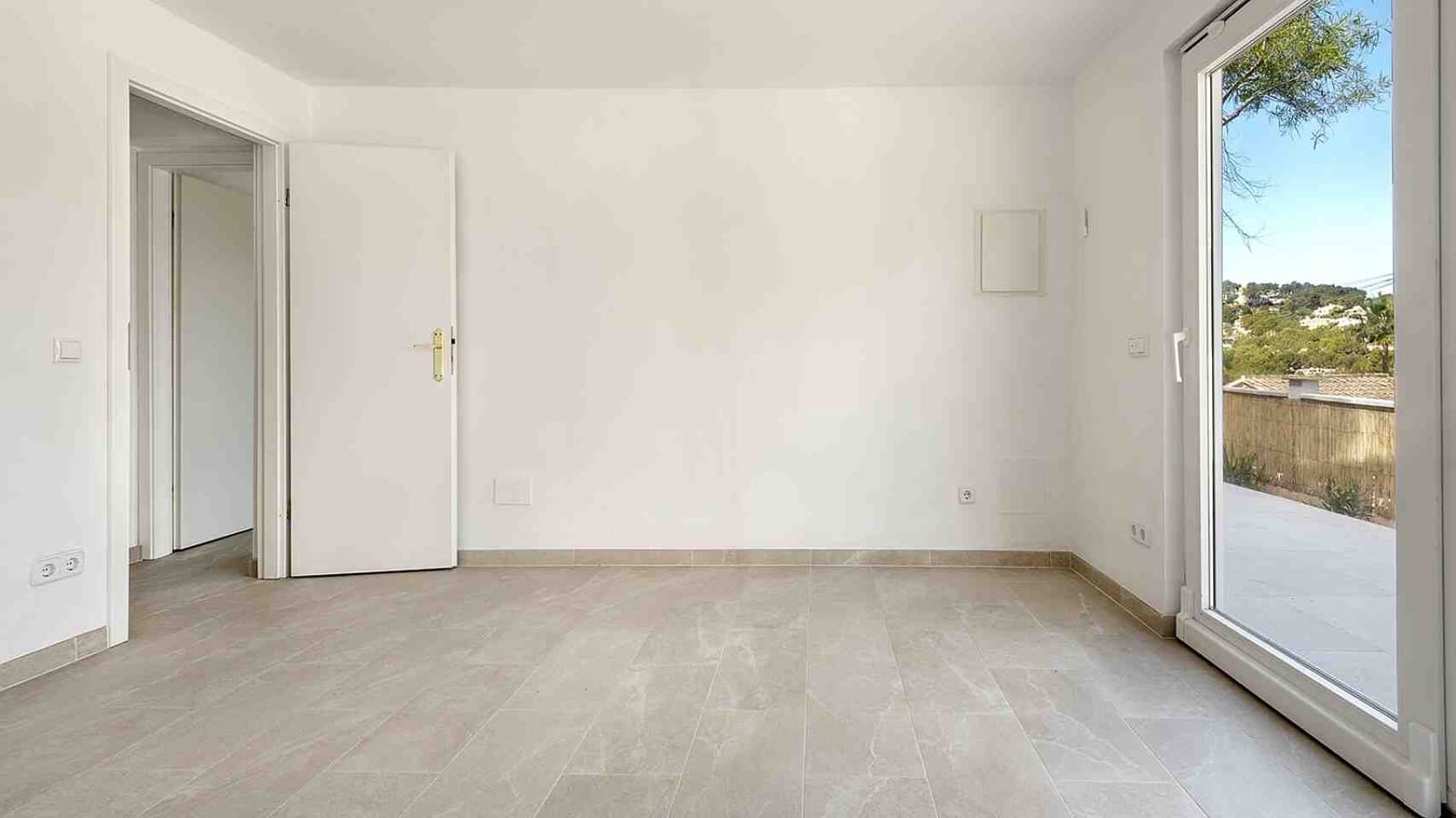 2 sypialnia Willa na sprzedaż w Santa Ponsa - 890 000 € (Ref: 8905886)