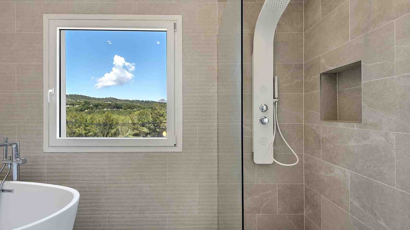 2 sypialnia Willa na sprzedaż w Santa Ponsa - 890 000 € (Ref: 8905886)