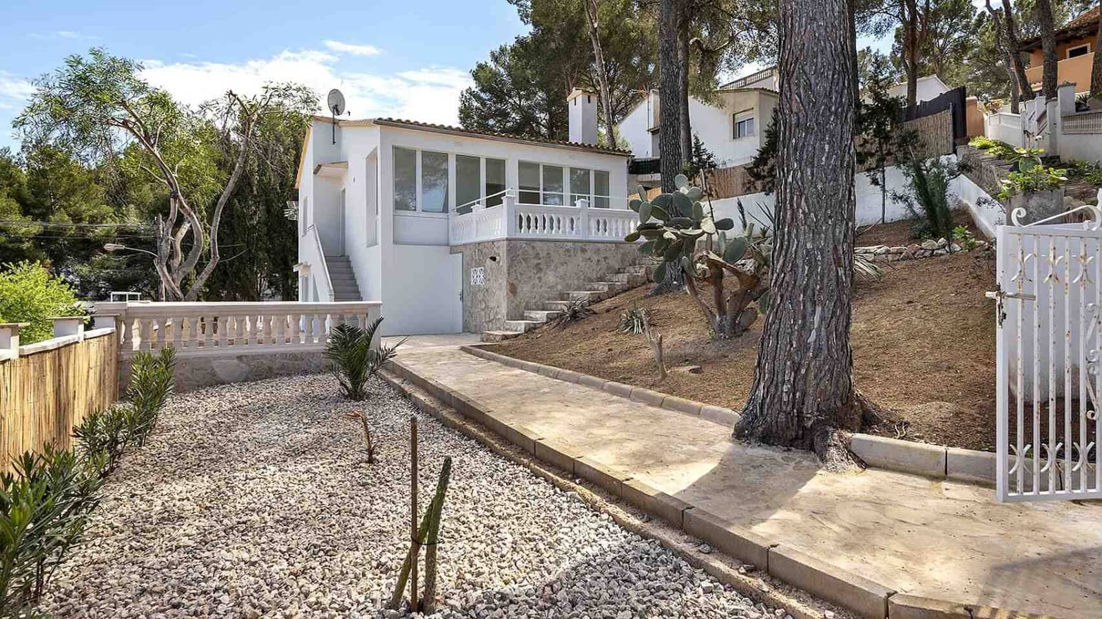 2 sypialnia Willa na sprzedaż w Santa Ponsa - 890 000 € (Ref: 8905886)