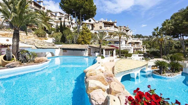 4 soveværelse Lejlighed til salg i Costa de la Calma, Calvià med swimmingpool - € 1.650.000 (Ref: 8927955)