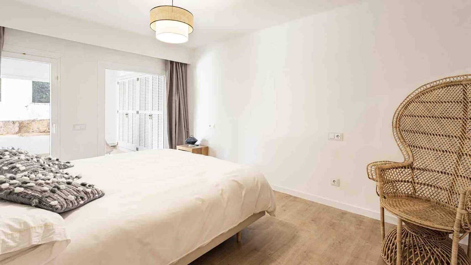 4 soveværelse Lejlighed til salg i Costa de la Calma med swimmingpool - € 1.650.000 (Ref: 8927955)