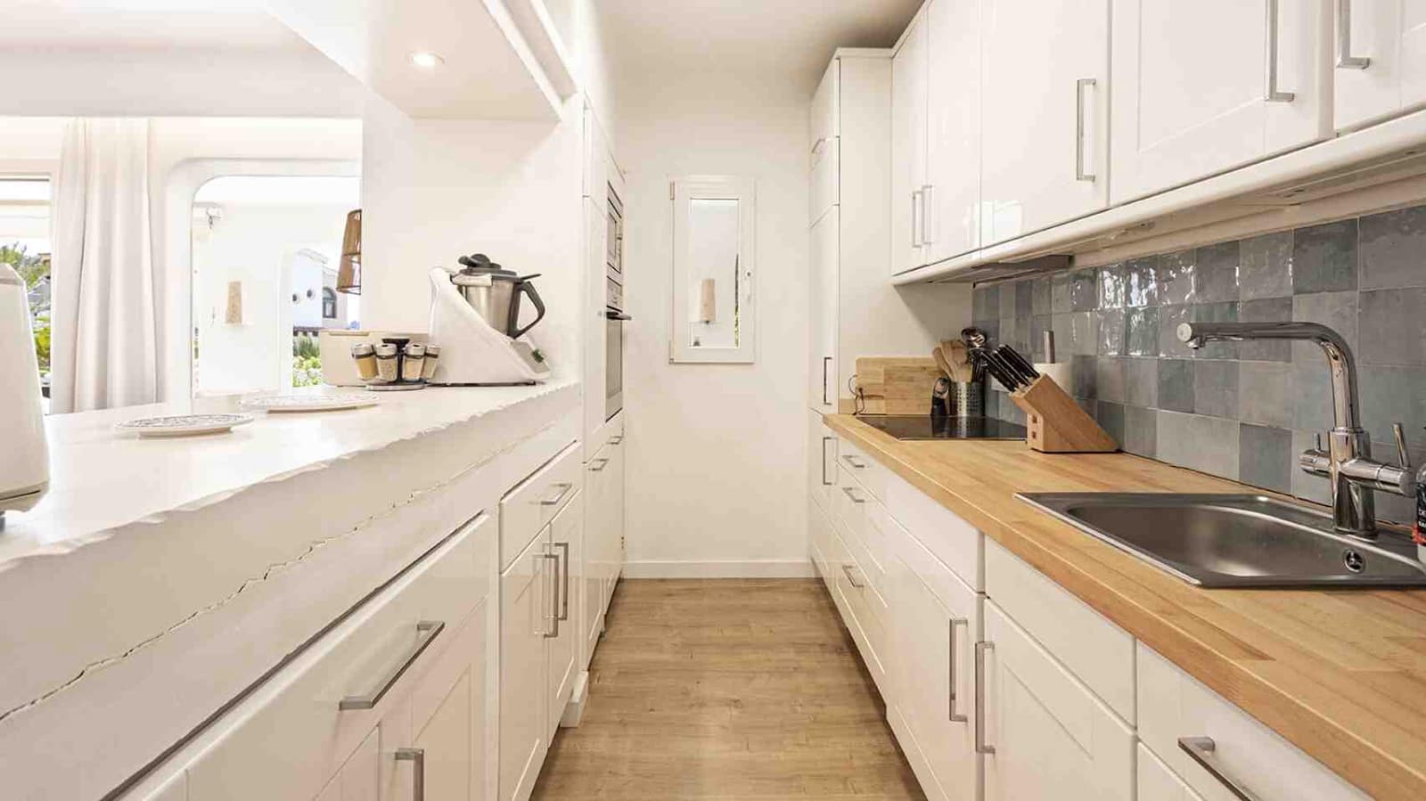 4 soveværelse Lejlighed til salg i Costa de la Calma med swimmingpool - € 1.650.000 (Ref: 8927955)