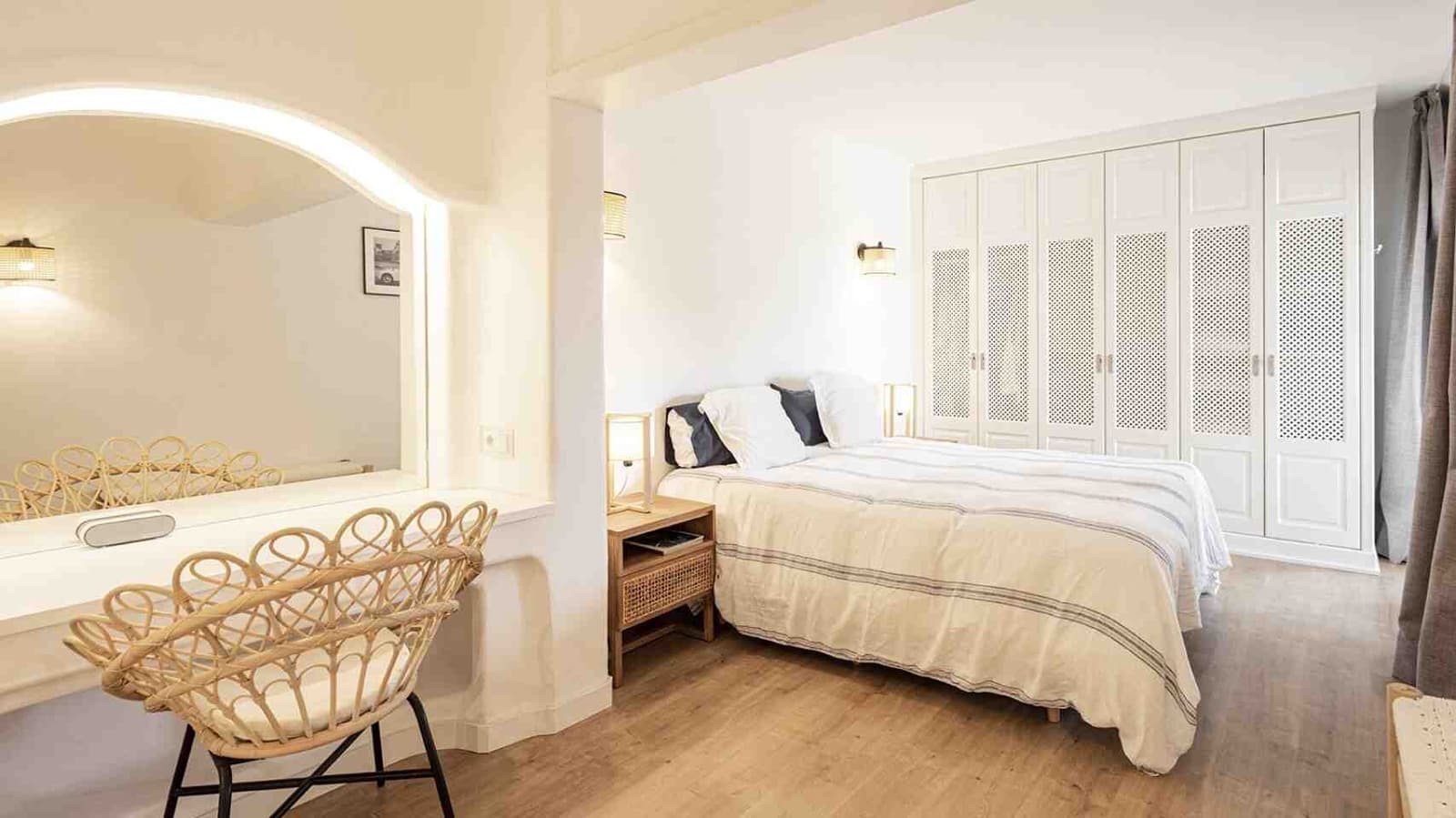 4 soveværelse Lejlighed til salg i Costa de la Calma med swimmingpool - € 1.650.000 (Ref: 8927955)