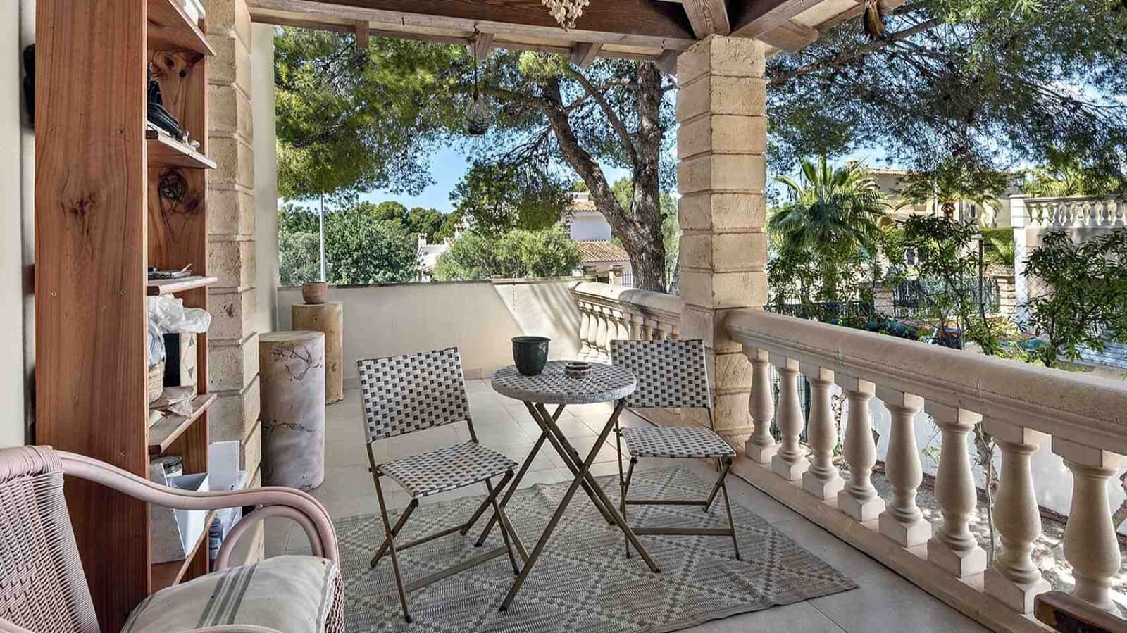 4 soveværelse Villa til salg i Santa Ponsa med swimmingpool - € 2.800.000 (Ref: 8931505)