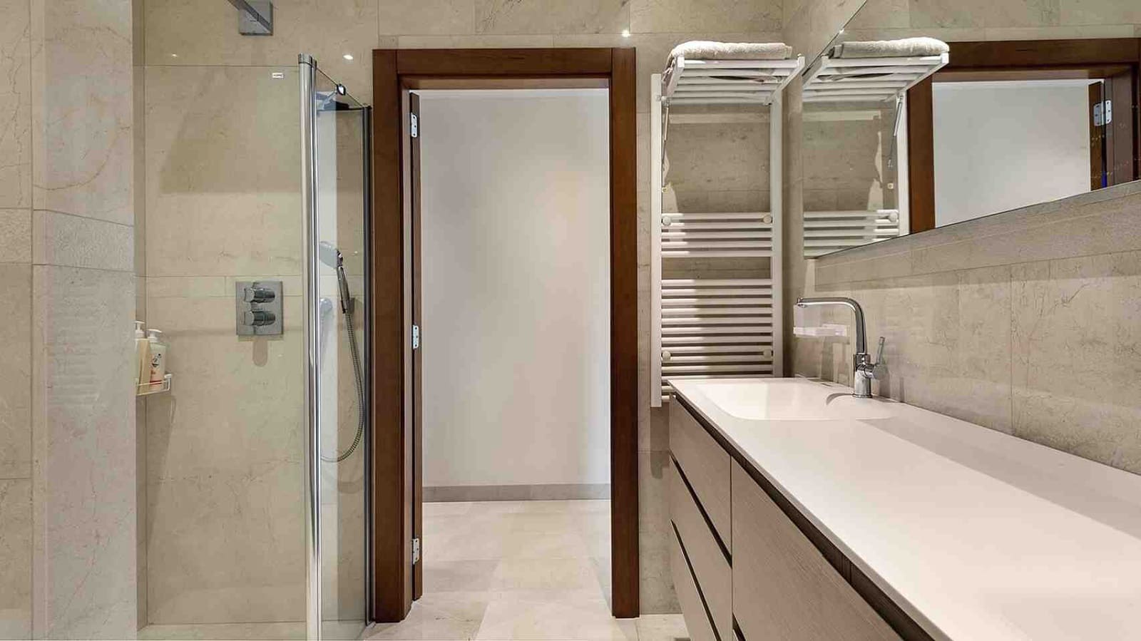 3 soveværelse Villa til salg i Costa de la Calma med swimmingpool - € 2.980.000 (Ref: 8944935)