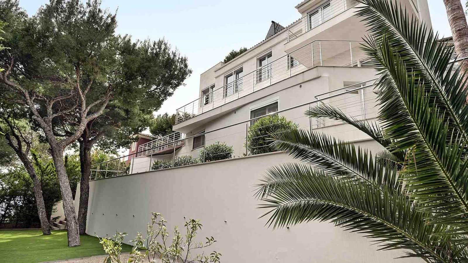 3 soveværelse Villa til salg i Costa de la Calma med swimmingpool - € 2.980.000 (Ref: 8944935)