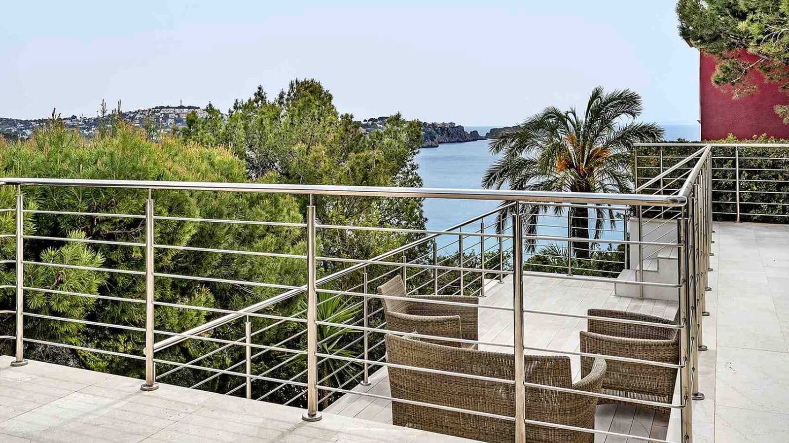 3 soveværelse Villa til salg i Costa de la Calma med swimmingpool - € 2.980.000 (Ref: 8944935)