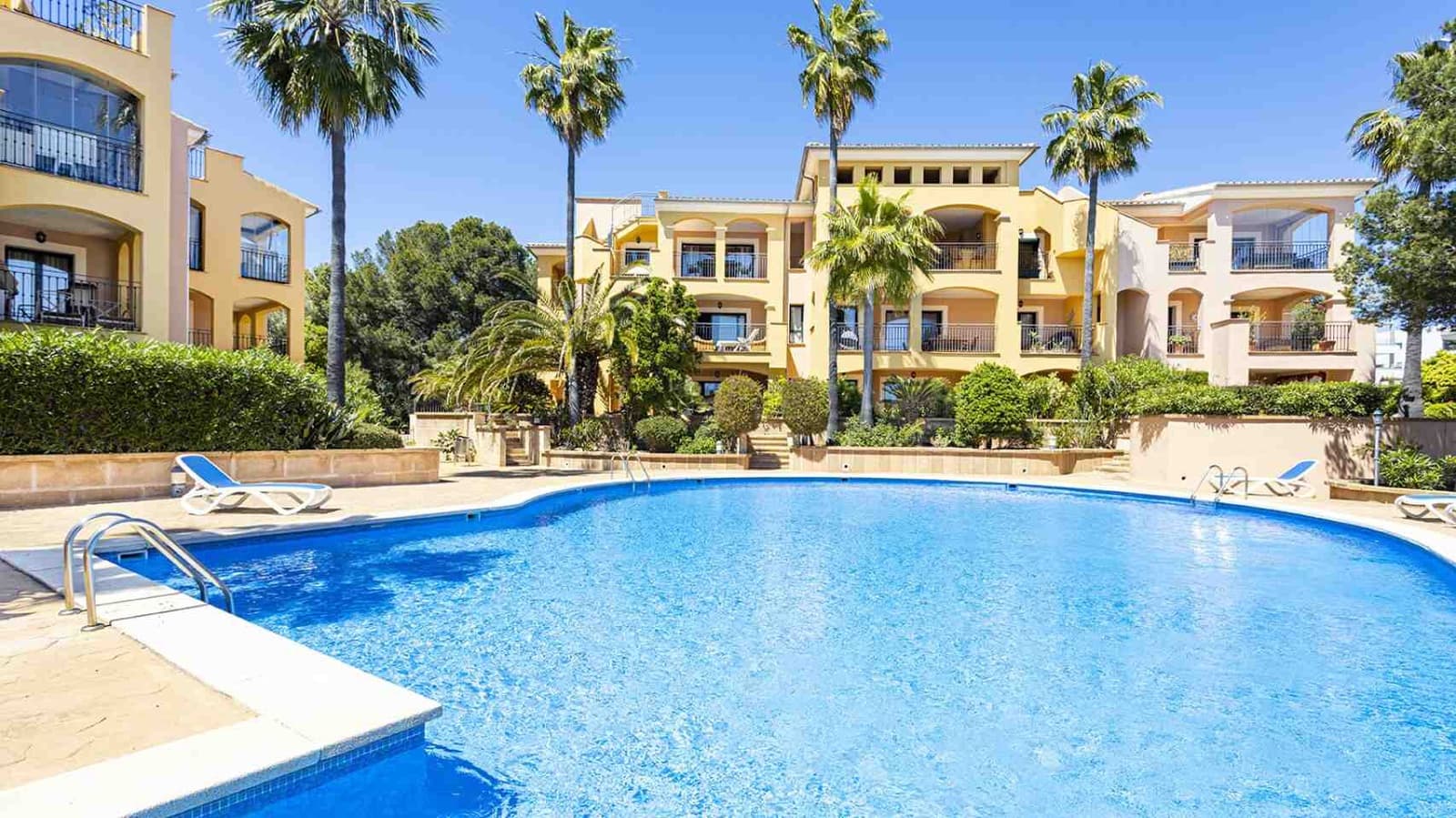 3 soveværelse Penthouse til salg i Santa Ponsa med swimmingpool - € 1.390.000 (Ref: 8981248)